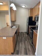 2404 3rd Ave SE, Unit A in Willmar, MN - Building Photo - Building Photo