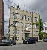 531-533 S 16th St in Newark, NJ - Foto de edificio - Building Photo