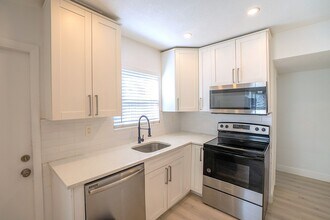 626 23rd Ave S in St. Petersburg, FL - Building Photo - Building Photo