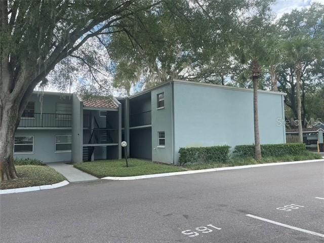 2812 Somerset Park Dr in Tampa, FL - Foto de edificio - Building Photo