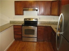 41 Grand St in Danbury, CT - Building Photo - Building Photo