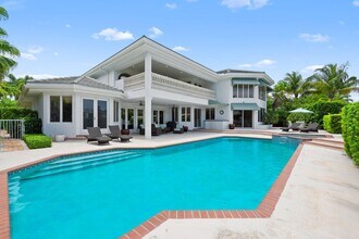 396 E Coconut Palm Rd in Boca Raton, FL - Building Photo - Building Photo