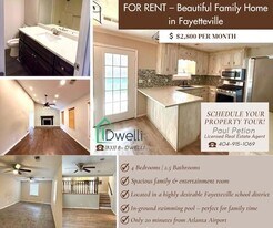 180 Farm Ln in Fayetteville, GA - Building Photo