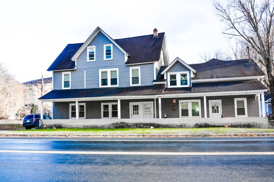 4099 NY-52 in Youngsville, NY - Building Photo