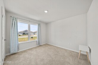 4008 Pioneer Ln. in Callaway, FL - Building Photo - Building Photo