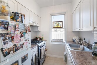 146 Harrison Ave in Mineola, NY - Foto de edificio - Building Photo