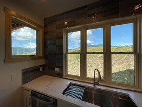 316 Horseshoe in Mt Crested Butte, CO - Building Photo - Building Photo