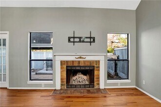 5900 Grelot Rd in Mobile, AL - Building Photo - Building Photo