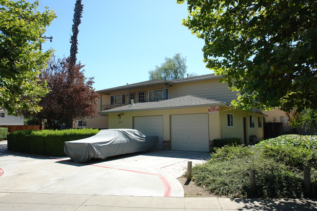 5662 Tucson Dr in San Jose, CA - Building Photo - Building Photo