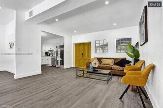 1420 NE 201st Terrace in Miami, FL - Building Photo - Building Photo