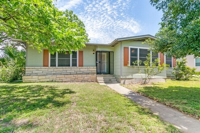 property at 231 Sutton Dr