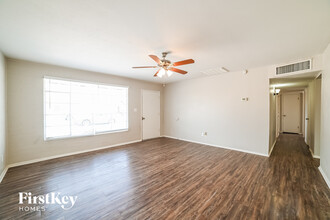 2933 W Citrus Way in Phoenix, AZ - Foto de edificio - Building Photo