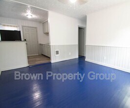 204 S 5th St in Spring Lake, NC - Building Photo - Building Photo