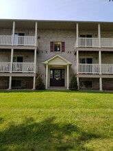 730 Sweinhart Rd, Unit B1 in Boyertown, PA - Building Photo - Building Photo