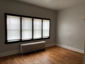 1130 W Washington St in Milwaukee, WI - Building Photo - Building Photo