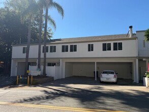 3709 Las Flores Canyon Rd, Unit A in Malibu, CA - Building Photo - Building Photo