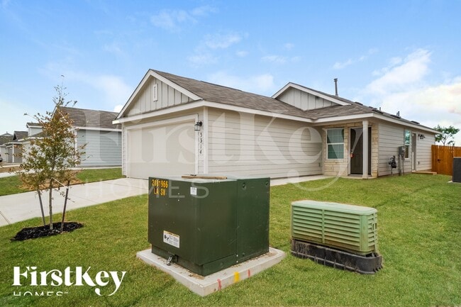 3314 Carducci Dr, Unit 0114 in Converse, TX - Building Photo - Building Photo