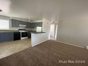 2840 Montebello Dr W in Colorado Springs, CO - Building Photo - Building Photo