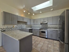 27 Condesa Rd in Santa Fe, NM - Building Photo - Building Photo