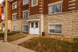 4203 Chapleau St in Montréal, QC - Building Photo