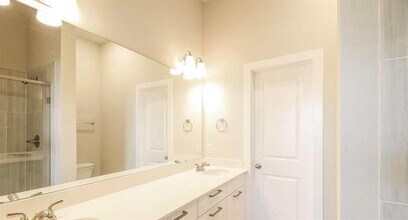 1304 Creekbank Dr in McKinney, TX - Building Photo - Building Photo