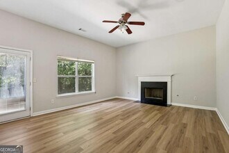 1025 Pebble Creek Trail in Suwanee, GA - Building Photo - Building Photo