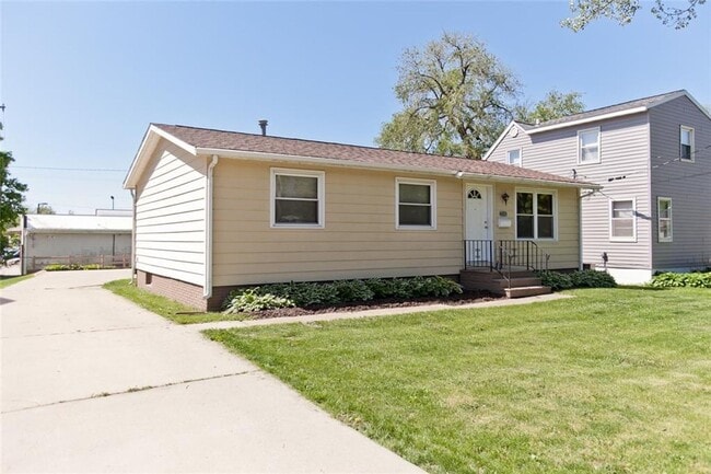 property at 2315 8th Ave