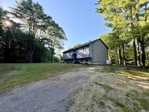 7675 Currier Rd in Loudon, NH - Building Photo - Building Photo