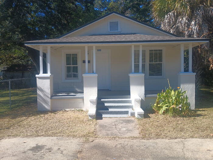 1511 N 7th Ave in Pensacola, FL - Building Photo