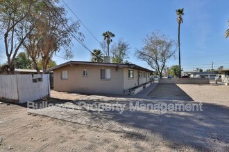 631 S California St in Chandler, AZ - Building Photo - Building Photo