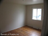 1613 Horseshoe Dr photo'