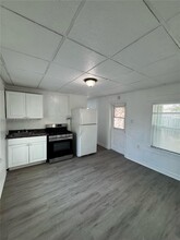 25 SW 10th St in Dania Beach, FL - Foto de edificio - Building Photo