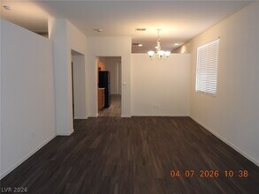 9195 Briarthorne St in Las Vegas, NV - Building Photo - Building Photo