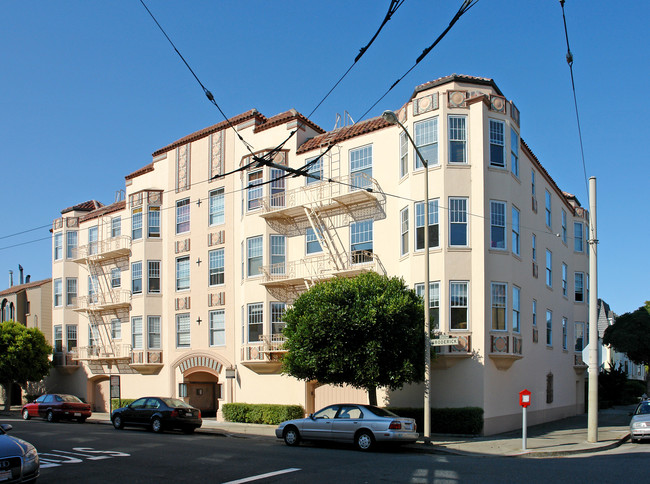 3655 Broderick St in San Francisco, CA - Building Photo - Building Photo