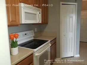 7801 Point Meadows Dr-Unit -#6410 in Jacksonville, FL - Building Photo - Building Photo
