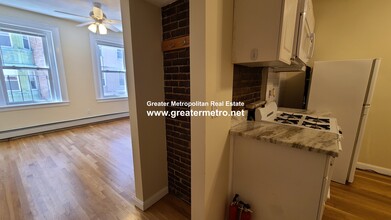 157 Endicott St, Unit 2 in Boston, MA - Building Photo - Building Photo