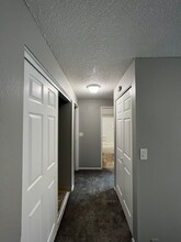 Taylene Court in Portland, OR - Building Photo - Interior Photo