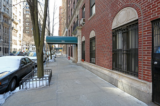 304 W 89th St in New York, NY - Building Photo - Building Photo