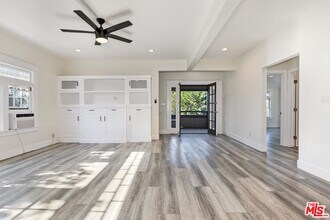 1054 Maine Ave in Long Beach, CA - Building Photo - Building Photo