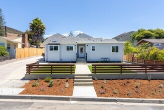 344-342 Graves Ave in San Luis Obispo, CA - Building Photo - Building Photo