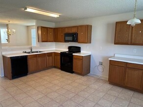 508 Hertford St in Crowley, TX - Building Photo - Building Photo