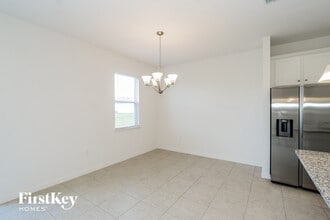 418 Reina Wy in Eagle Lake, FL - Building Photo - Building Photo