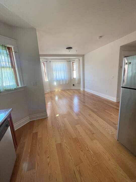 2120 Parker St, Unit #A in Berkeley, CA - Building Photo