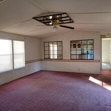 926 Hollywood Dr in Hinesville, GA - Building Photo - Building Photo
