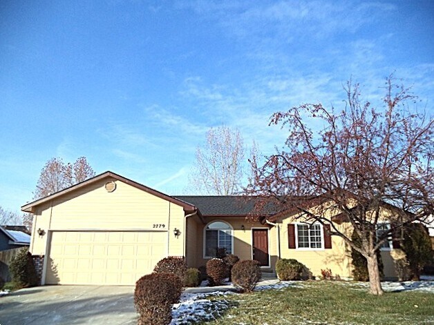 2779 N Old Stone Way in Meridian, ID - Building Photo