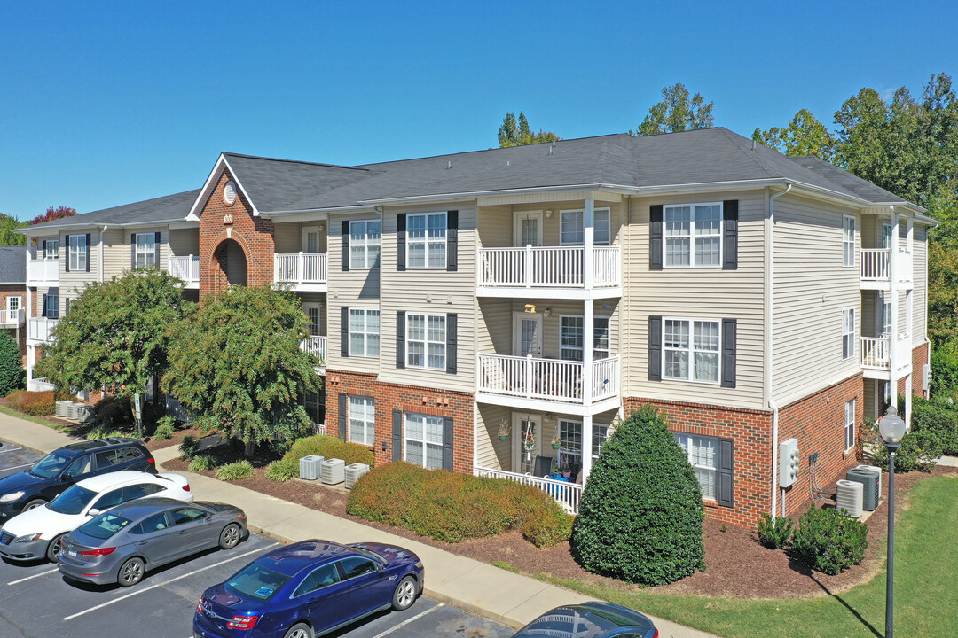 Spring Forest at Deerfield in Mebane, NC - Building Photo