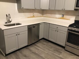 62 Gordon St in Boston, MA - Building Photo