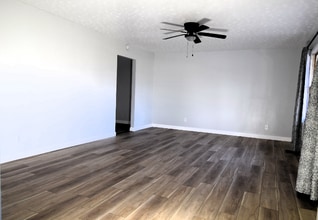 2107 S 150 W in Warsaw, IN - Building Photo - Building Photo