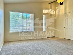 1090 E Jupiter Pl in Chandler, AZ - Building Photo - Building Photo