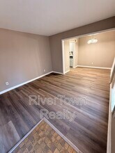 4987 Scenicwood Cove in Memphis, TN - Building Photo - Building Photo